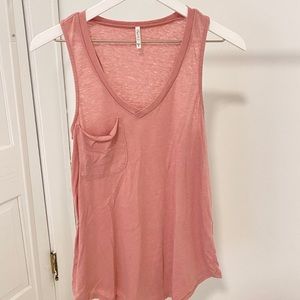 Nordstrom pink pocket tank